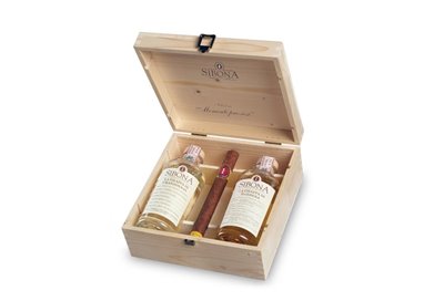Distilleria Sibona - Geschenkbox Precious Moments Selection 2 bt x 50cl Grappa plus 1 Sibona Zigarre